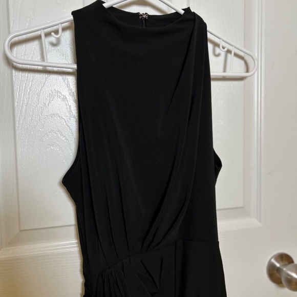 New Le Château Mock Neck Dress - Picture 3 of 5